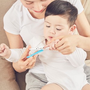 婴幼儿指甲钳 宝宝指甲刀防夹肉