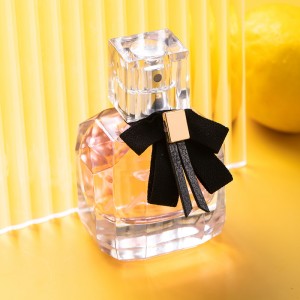 女士香水花果香调学生党少女持久淡香水 30ml