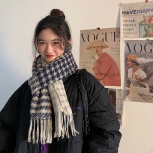 围巾女双面韩国2022新款百搭加厚保暖披肩秋冬季学生披肩围脖